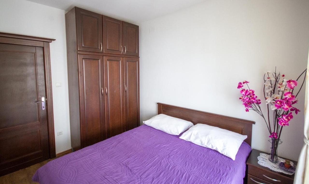 Apartmani Mina Херцег-Нови Экстерьер фото