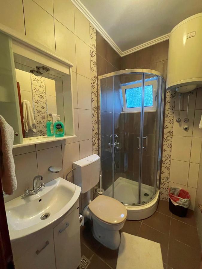Apartmani Mina Херцег-Нови Экстерьер фото